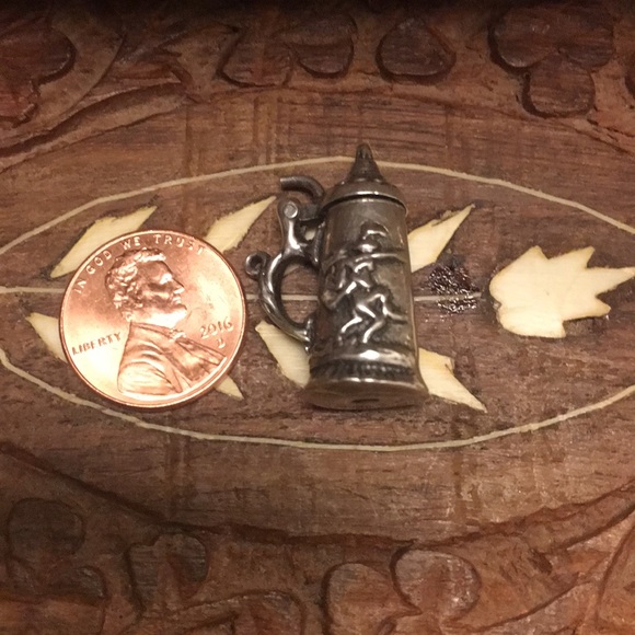 Vintage Sterling silver beer stein charm - Picture 6 of 7